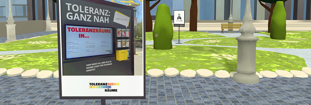 Plakatständer zeigt Fotos der physischen Ausstellung – ToleranRäume VR Anwendung © ZIM Entwicklung